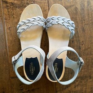 Swedish Hasbeens Tanja Debutant Clogs in Grey Nubuck